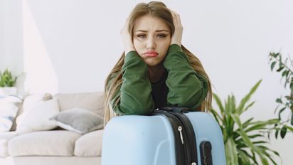 Cómo superar el estrés y la ansiedad en los viajes, según experto