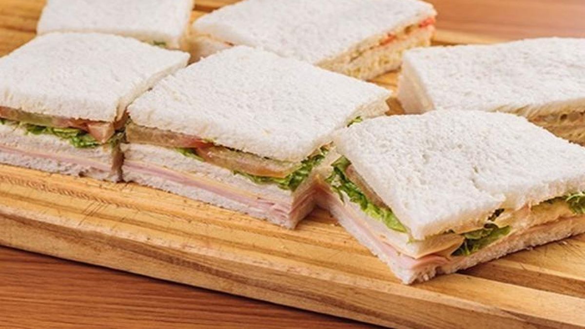 Recetas económicas cómo hacer sándwiches de miga en casa