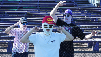 En medio del crecimiento de la sífilis, grupo de trap pregona a jóvenes no usar preservativo