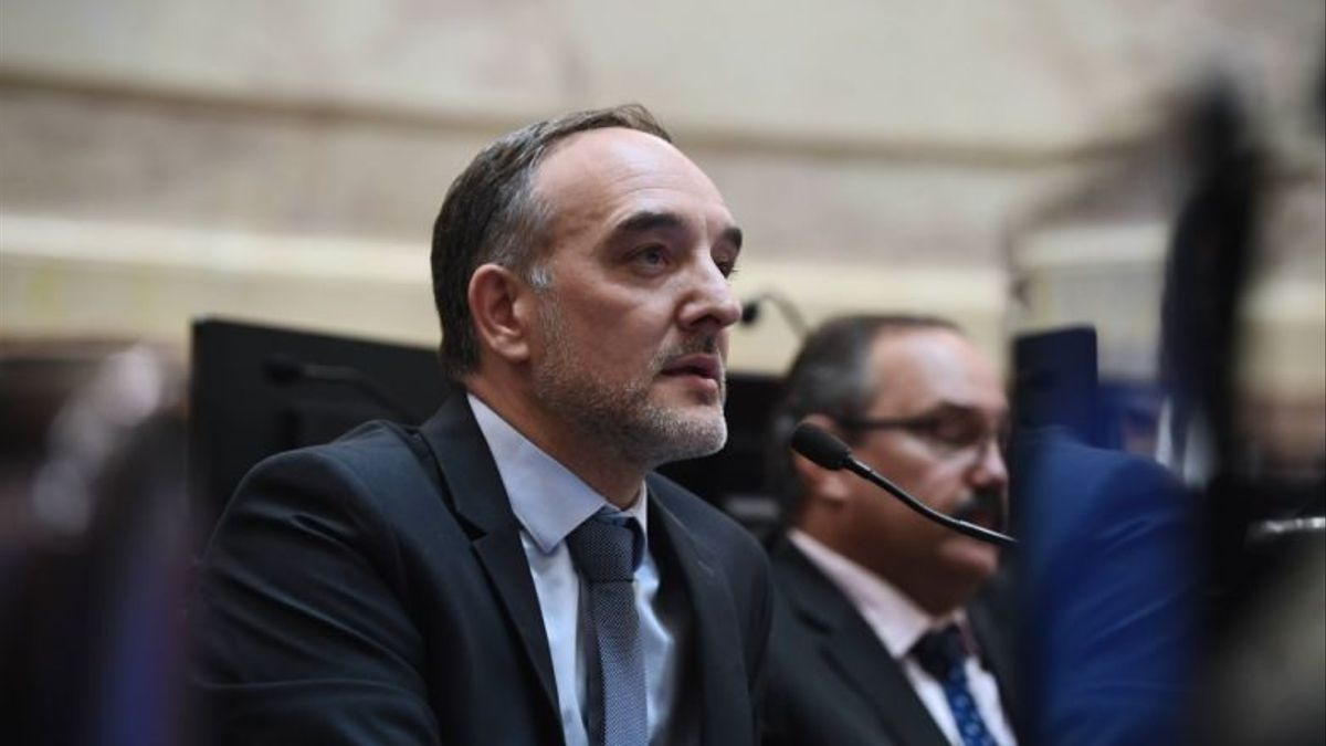 El Senador Claudio Martín Doñate.