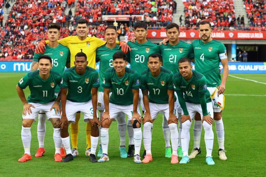 Bolivia y Surinam se enfrentarán el 26 de marzo de 2026 en el Estadio BBVA de Monterrey por el repechaje rumbo al Mundial 2026. Bolivia y Surinam se enfrentarán el 26 de marzo de 2026 en el Estadio BBVA de Monterrey por el repechaje rumbo al Mundial 2026.
