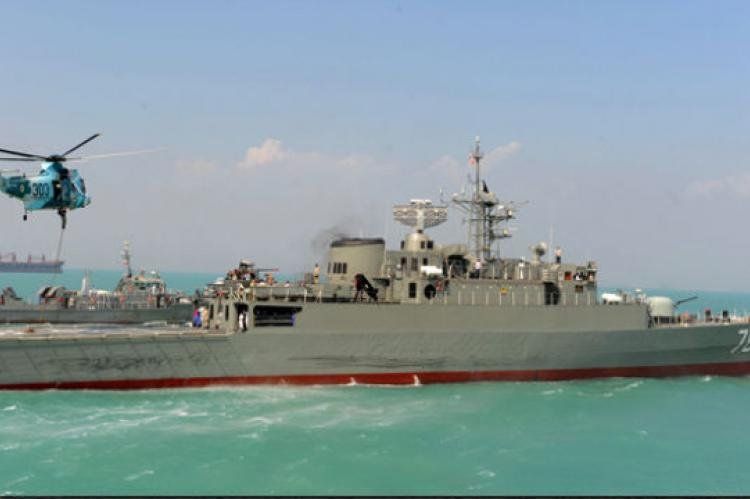 Buques iraníes en ejercicios