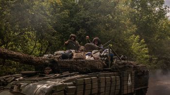 Ucrania abandonó Sudzha pero hay 30 oficiales de OTAN rodeados y hablarán Trump / Putin