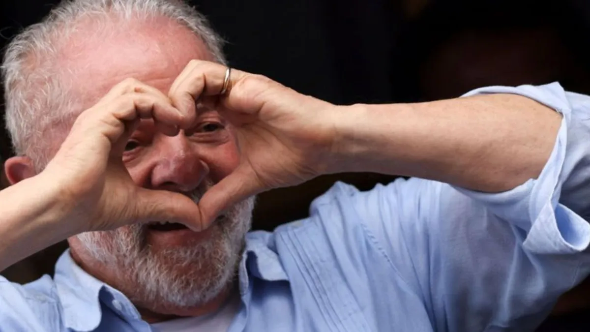 Lula da Silva en los festejos. Gobernar es otra cosa pero él tiene experiencia aunque 2002 no es 2022.