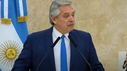 Alberto F. lloró frente a las Fuerzas Armadas y blanqueó el 100% de sus sueldos