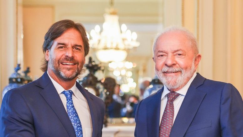 Lula da Silva, acuerdo con la Unión Europea y una puñalada