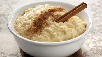 El arroz con leche es uno de los platos populares de Venezuela en Semana Santa. El arroz con leche es uno de los platos populares de Venezuela en Semana Santa.