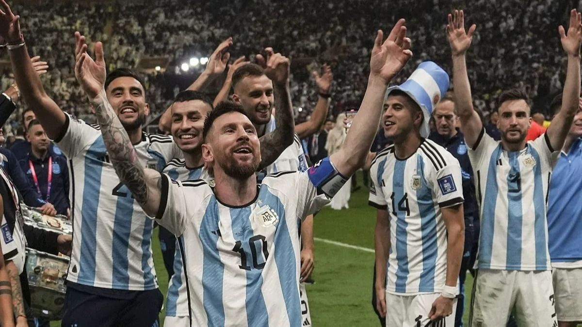 La Selección Argentina quedó salpicada, en la previa del amistoso con Panamá, por una investigación de la justicia por estafas y reventa de entradas.