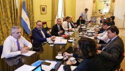 altText(El control de precios: el principal eje de la reunión que Alberto F. mantuvo con el gabinete económico)}