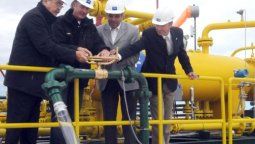 altText(Repsol YPF devolvería a las provincias 37 áreas)}