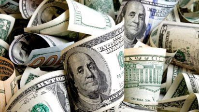 3 al hilo: Nueva baja consecutiva del dólar