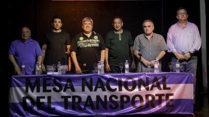 Paro de transporte: Furia de usuarios, caos en los colectivos y se vienen los piquetes