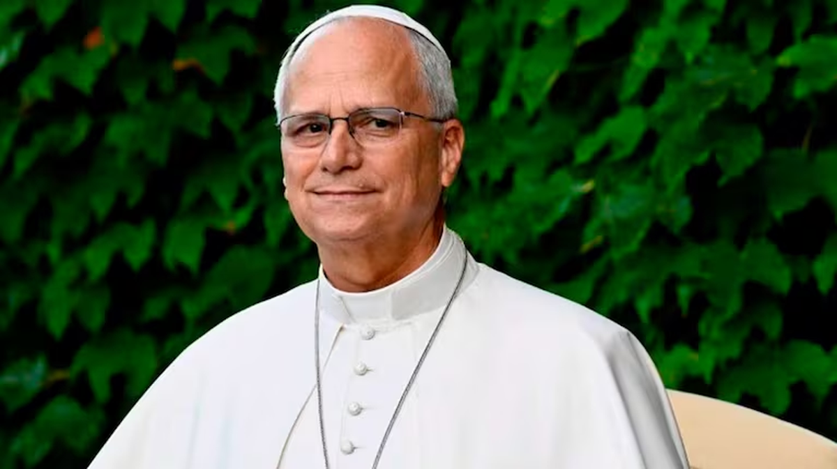 El Papa León XIV fue operado el 13 de octubre por un adenocarcinoma pulmonar. La evolución inicial fue favorable, aunque la recuperación clínica todavía no ofrece respuestas definitivas. Foto: Instagram El Papa León XIV fue operado el 13 de octubre por un adenocarcinoma pulmonar. La evolución inicial fue favorable, aunque la recuperación clínica todavía no ofrece respuestas definitivas. Foto: Instagram