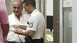 altText(El dólar turista no desalienta a Manzur: Se fue de vacaciones al Caribe)}