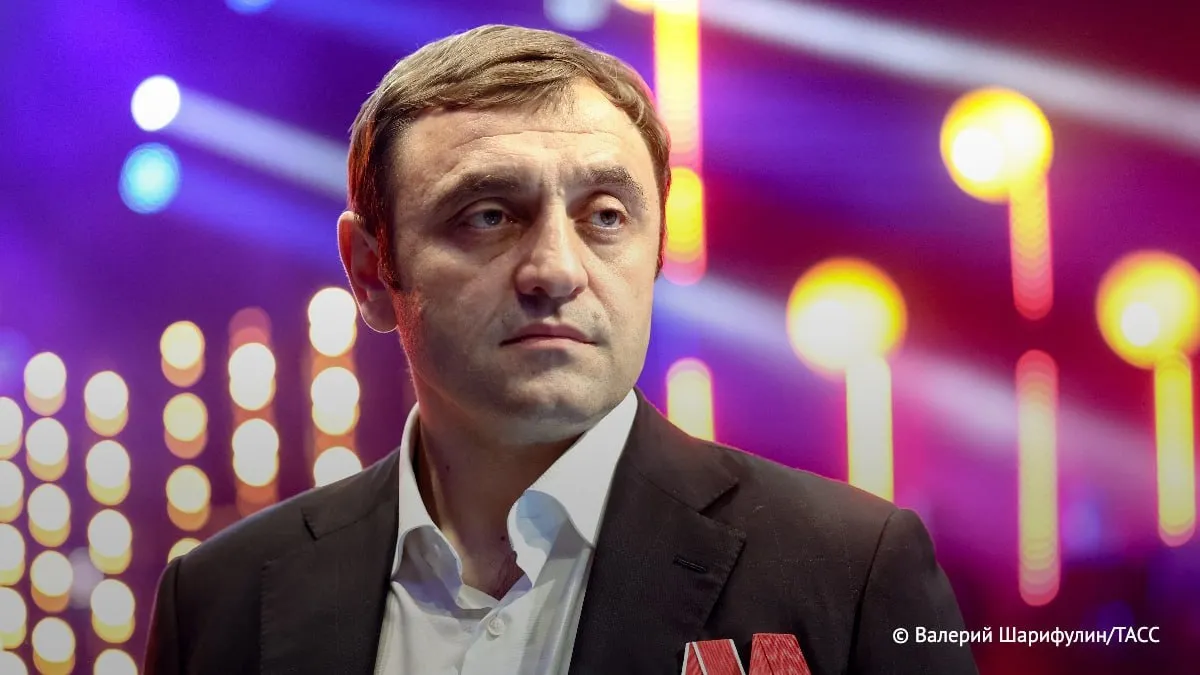 Armen Sargsyan. Armen Sargsyan.
