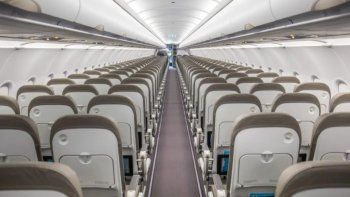 aerolinea low cost lanzo pasajes a mitad de precio solo por horas aerolinea low cost lanzo pasajes a mitad de precio solo por horas