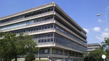 La UBA, en contra del arancelamiento y vouchers en la educación pública. La UBA, en contra del arancelamiento y vouchers en la educación pública.