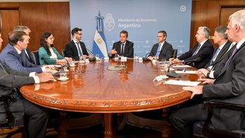 Acuerdo con laboratorios nacionales Acuerdo con laboratorios nacionales