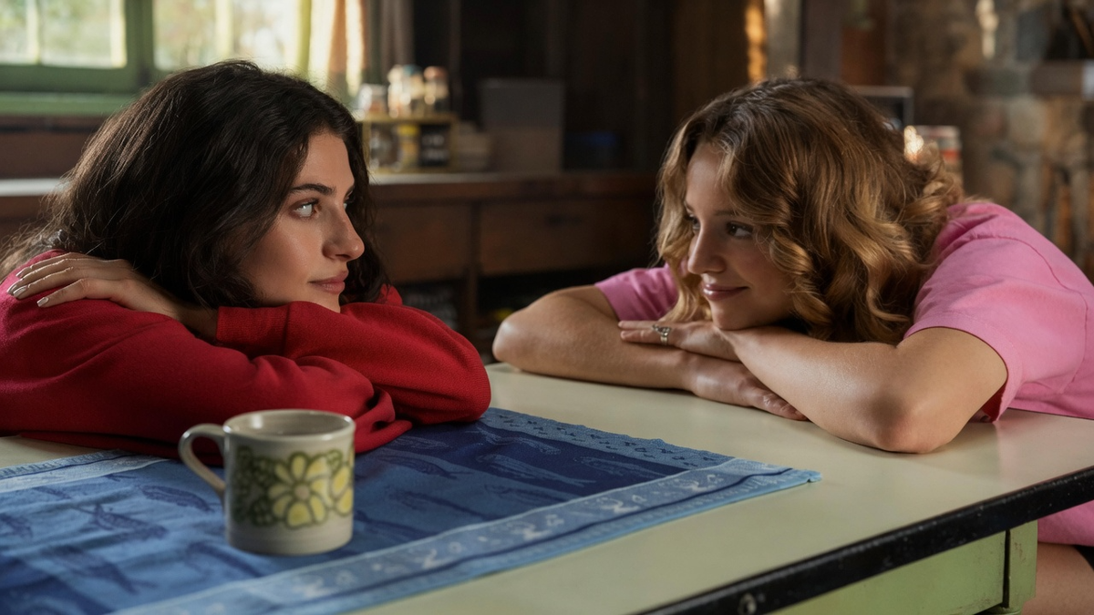 Varios medios especializados coincidieron en destacar su autenticidad, su sensibilidad y el elenco por elevar una historia aparentemente sencilla. Foto: Prime Video Varios medios especializados coincidieron en destacar su autenticidad, su sensibilidad y el elenco por elevar una historia aparentemente sencilla. Foto: Prime Video