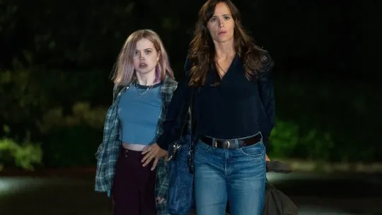 Jennifer Garner protagoniza esta miniserie basada en un exitoso libro. Jennifer Garner protagoniza esta miniserie basada en un exitoso libro.