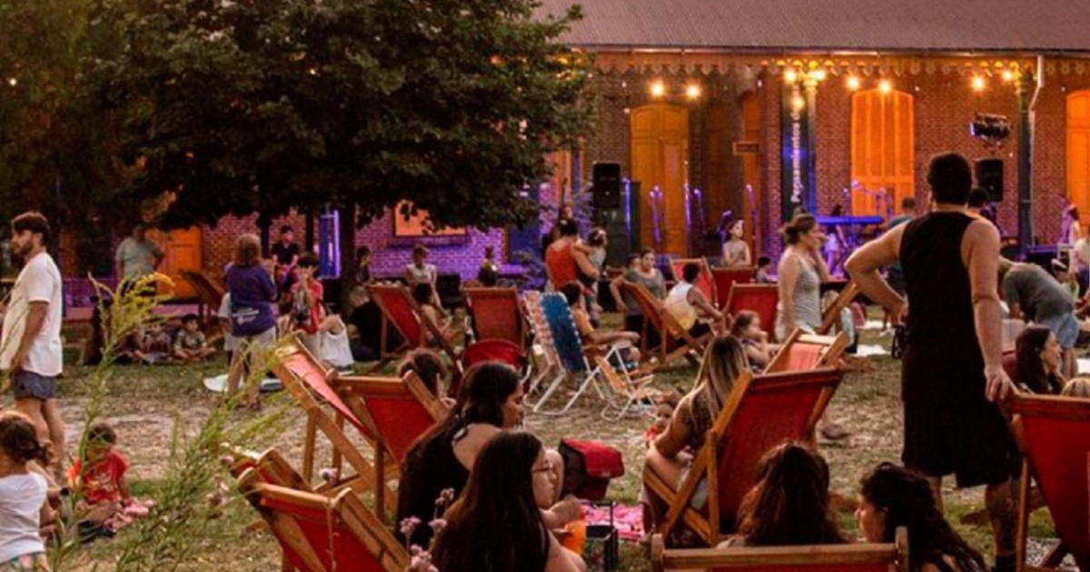 Aventura nocturna para disfrutar en familia y con amigos. Aventura nocturna para disfrutar en familia y con amigos. 