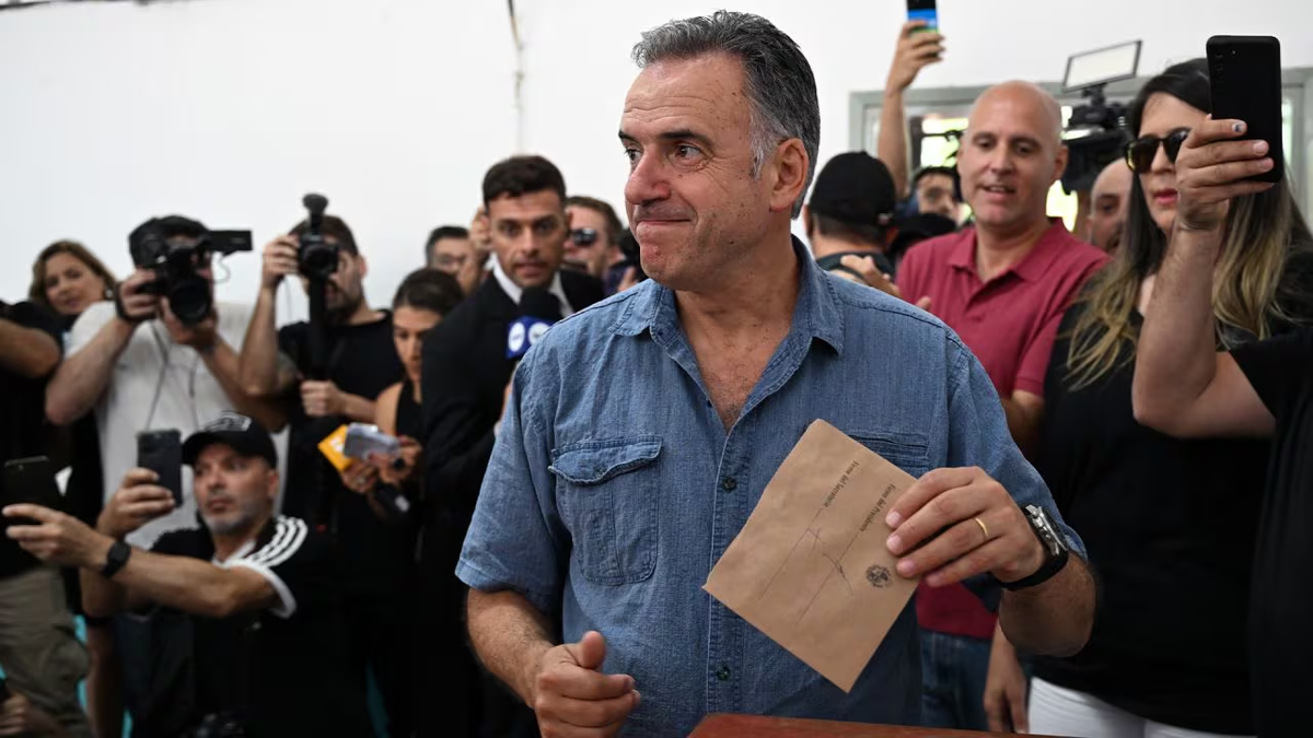 La decisión cobra especial relevancia ante la inminente asunción de Yamandú Orsi como presidente de Uruguay. La decisión cobra especial relevancia ante la inminente asunción de Yamandú Orsi como presidente de Uruguay.