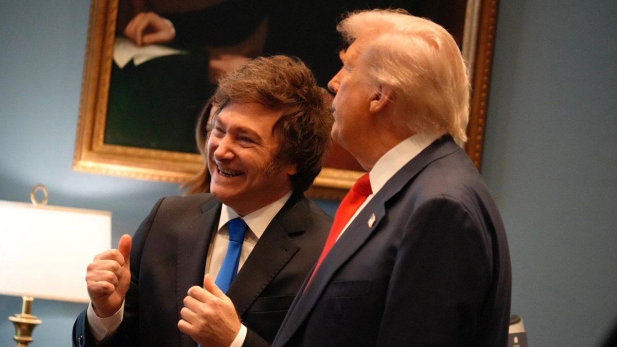 Javier Milei con Donald Trump en la Casa Blanca.&nbsp;