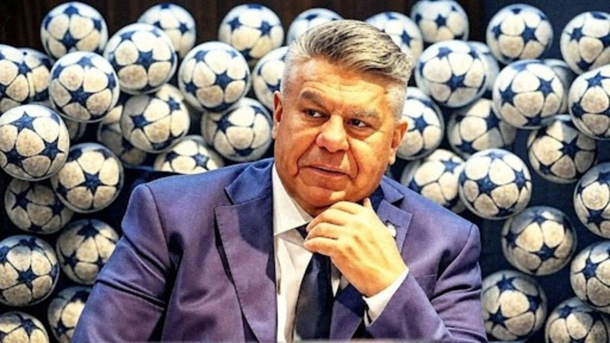 Claudio Tapia, el Chiqui. Claudio Tapia, el Chiqui.