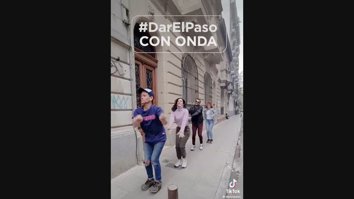 Políticos se reinventan para captar jóvenes y decepcionados - Vimarsana News