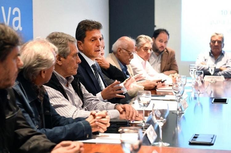 massa_y_sindicatos.jpg
