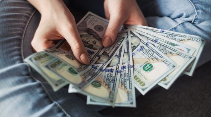 ¿Valen la pena los plazos fijos hoy? Si invertís $5.000.000 a 30 días, la diferencia entre operar en sucursal o por home banking roza los $15.000. Mirá qué banco paga la tasa más alta en este momento y cuánto podés ganar.
