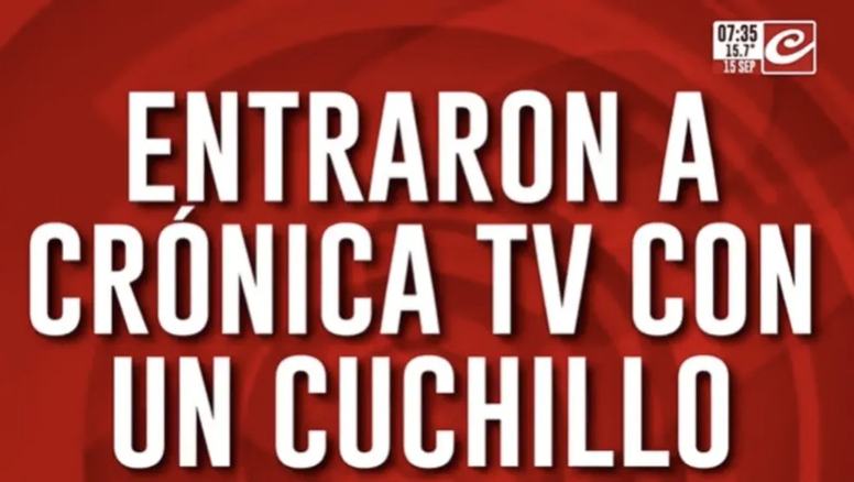 Caos en Crónica TV: Un hombre irrumpió con un cuchillo y puso en alerta al canal