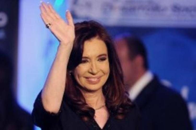 Cristina (foto) hizo una enérgica defensa de esa gestión y dijo que el nieto que tendrá de su hijo Máximo conocerá a su abuelo a través de las obras que dejó. El orgullo más grande que puede tener alguien es reconocerse en lo que hizo, destacó.