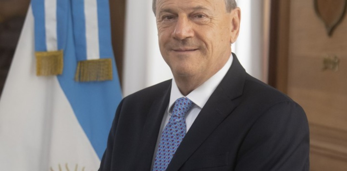 Pablo Santos dejará el Renaper el 1 de febrero de 2026 y lo reemplaza Diego Pérez Lorgueilleux. Pablo Santos dejará el Renaper el 1 de febrero de 2026 y lo reemplaza Diego Pérez Lorgueilleux.