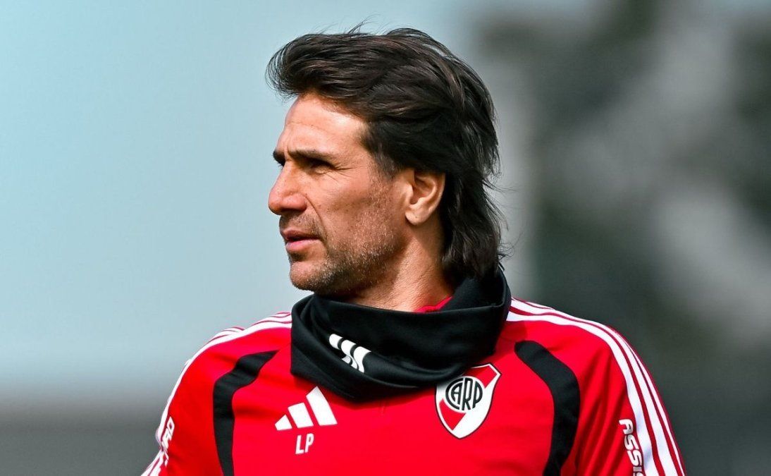 Qué pasa en River: El polémico motivo que obliga a Ponzio a tocar el 11.