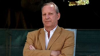 El titular del INCAA, Carlos Pirovano, defendió la nueva película de Guillermo Francella con entusiasmo. Pero después admitió que ni siquiera pasó por la sala. El titular del INCAA, Carlos Pirovano, defendió la nueva película de Guillermo Francella con entusiasmo. Pero después admitió que ni siquiera pasó por la sala.