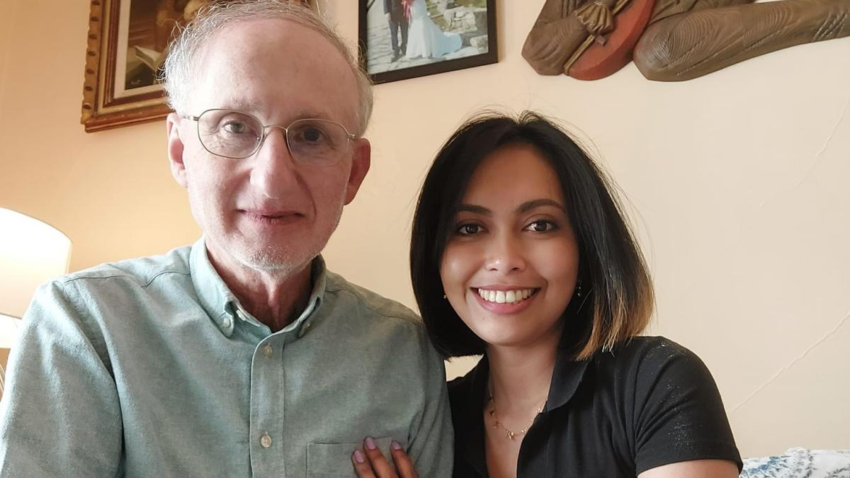 Dave, de 70 años; y Jackie, de 28, no pueden evitar vivir su amor a pesar de los comentarios hirientes que tienen que escuchar cada dos por tres. Pero, la ciencia tiene algo qué decir al respecto.