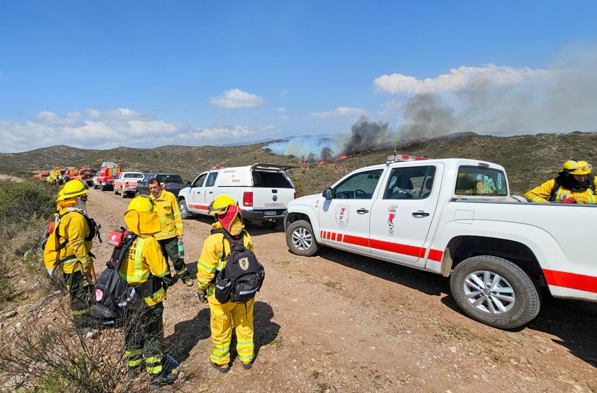 Santa Fe aportó brigadistas a Córdoba para apagar el fuego. Santa Fe aportó brigadistas a Córdoba para apagar el fuego. 
