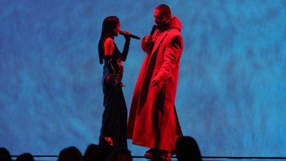 María Becerra cantó en los Grammys y llovieron las críticas