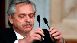 altText(Con el dilema de la cuarentena total, Alberto recibe hoy a los gobernadores)}