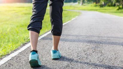 Esta es la cantidad necesaria de caminata diaria para tener un corazón saludable