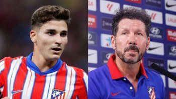 DiegoSimeone sustituyó a Julián Álvarez en el entretiempo del partido Atlético deMadrid y Espanyol de la Liga de España, no le tuvieron piedad.