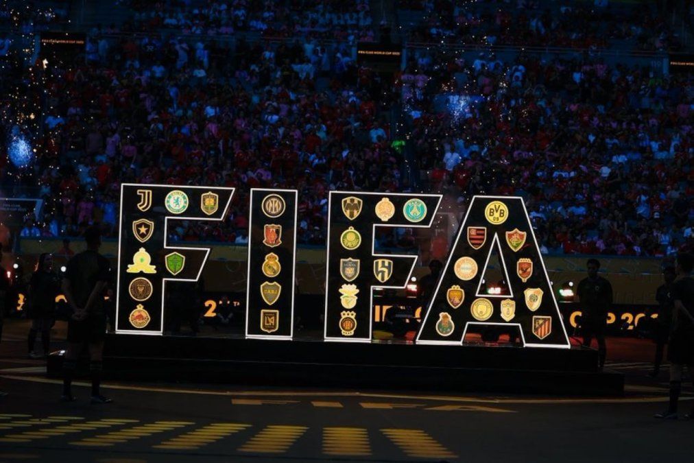 La FIFA hizo una prohibición que golpea a la multipropiedad.