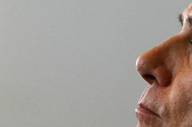 sILVIO Berlusconi estaba imputado por la publicación en el diario Il Giornale, propiedad de su hermano Paolo, de escuchas telefónicas relacionadas con la adquisición de parte de Unipol por la Banca Nazionale del Lavoro, que se encontraban bajo secreto.