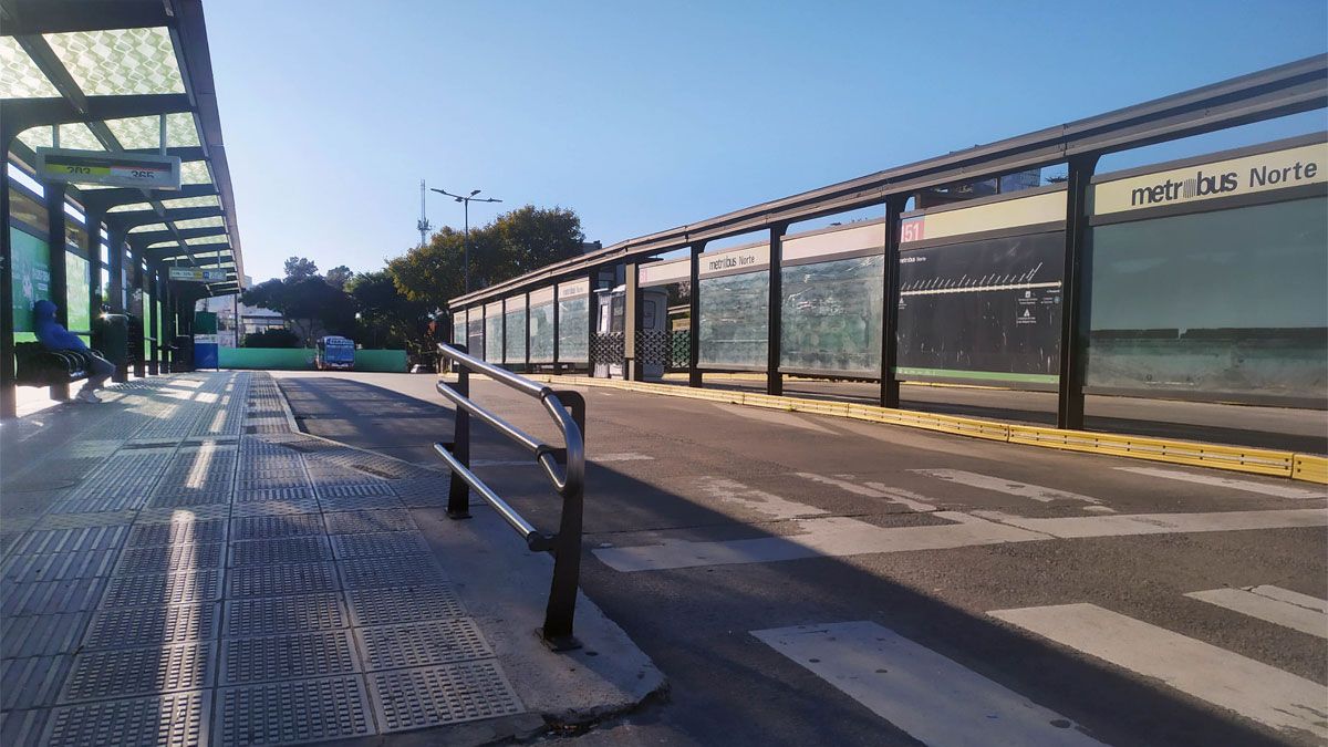 La adhesión de la mayoría de las líneas de colectivos colaboró para que el paro de la CGT tuviera mayor repercusión. La adhesión de la mayoría de las líneas de colectivos colaboró para que el paro de la CGT tuviera mayor repercusión.