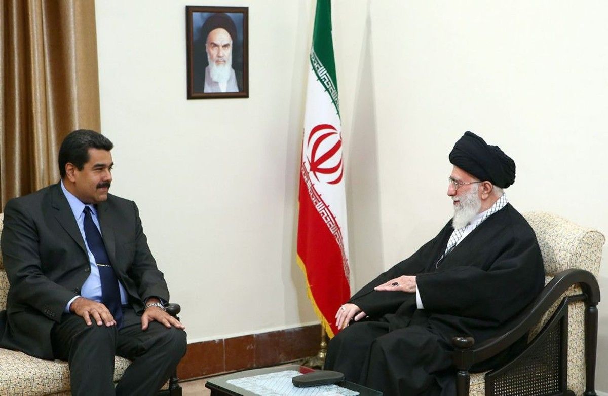 Nicolás Maduro y Alí Khamenei: A ambos les fue mal aunque al ayatollah le resultó peor. Nicolás Maduro y Alí Khamenei: A ambos les fue mal aunque al ayatollah le resultó peor.