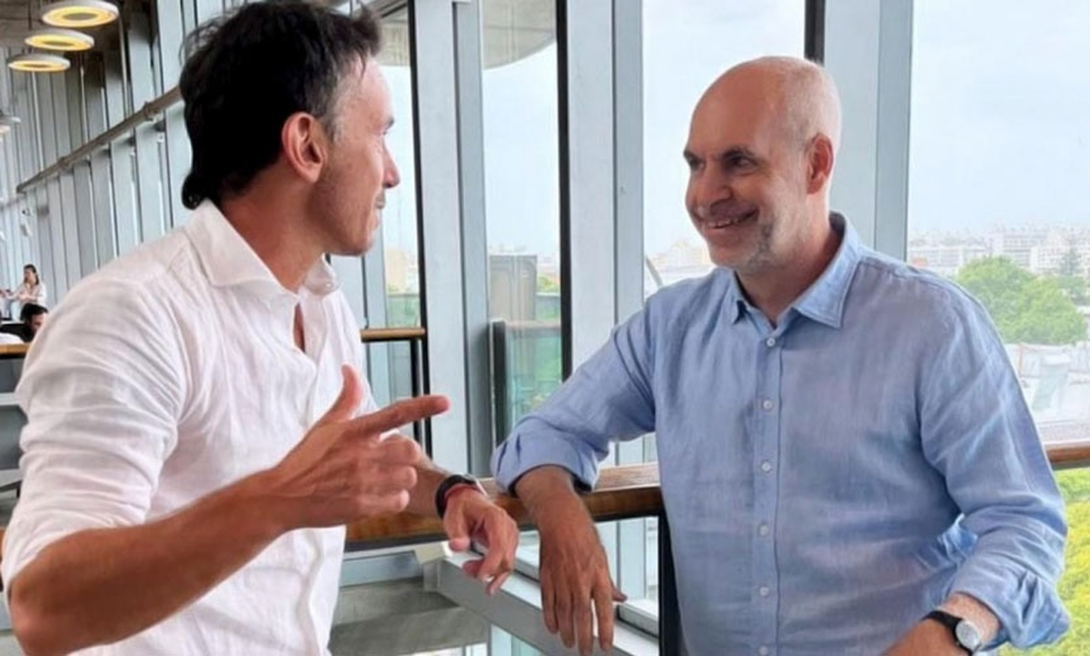 Horacio Rodríguez Larreta con el concejal Sebastián Neuspiller, su hombre en el distrito de cara al 2023. Fuente foto: Pilaradiario.