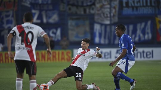 River se impuso ante un rival flojo River se impuso ante un rival flojo