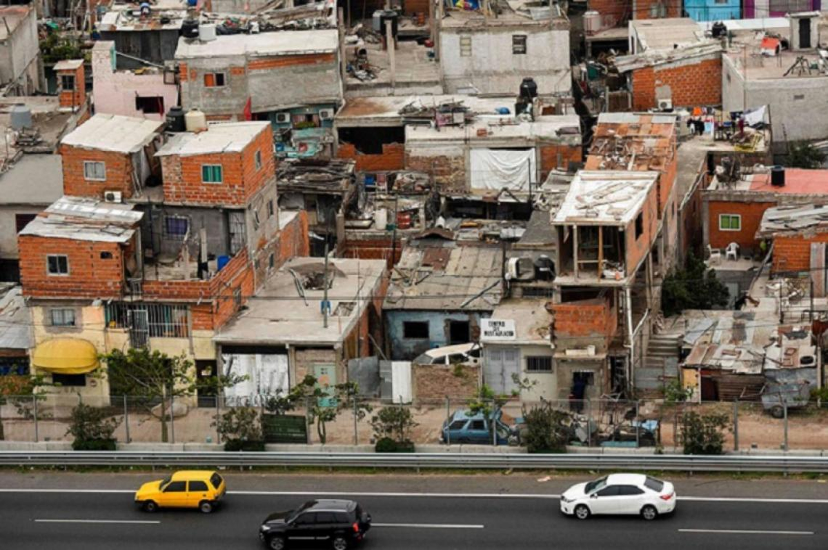 Crece la marginalidad en los primeros tres meses de 2024, bajo el gobierno de Javier Milei Crece la marginalidad en los primeros tres meses de 2024, bajo el gobierno de Javier Milei