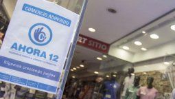 altText(Macri a todo o nada: Refuerza el Ahora 12, pero el problema es el dólar)}
